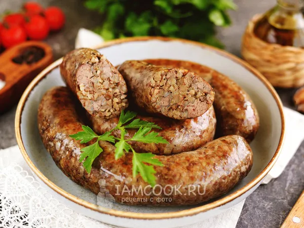 Фото блюда: Печеночная колбаса с гречкой