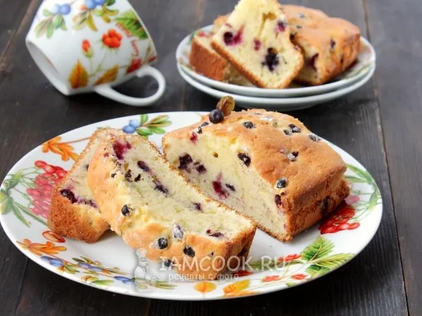 Фото блюда: Кекс на сметане с черникой