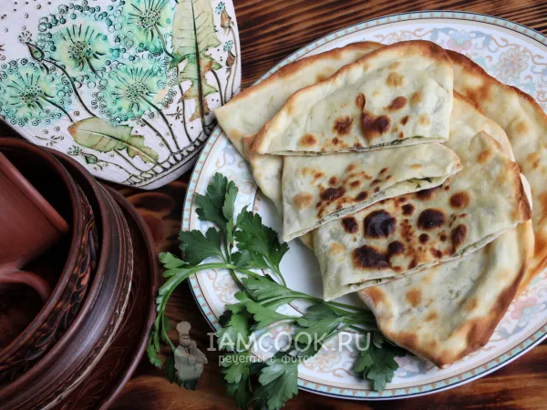 Фото блюда: Чуду с творогом, сыром и зеленью в духовке