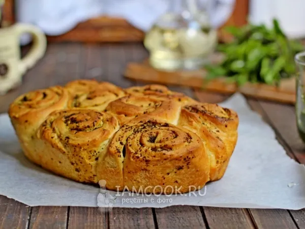 Фото блюда: «Синнабон» с зеленью