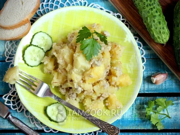 Фото блюда: Картошка с фаршем в мультиварке