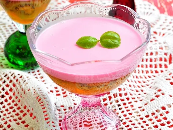 Фото блюда: Сметанное желе с фруктами