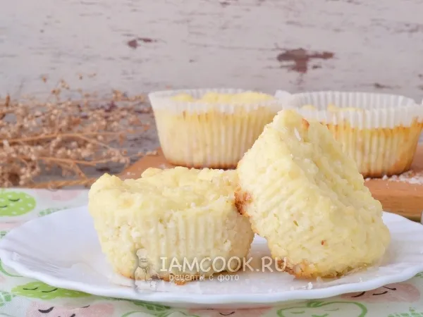 Фото блюда: Творожная запеканка с кокосовой стружкой (диета Дюкана)