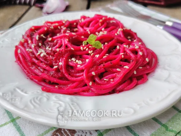 Фото блюда: Паста со свеклой