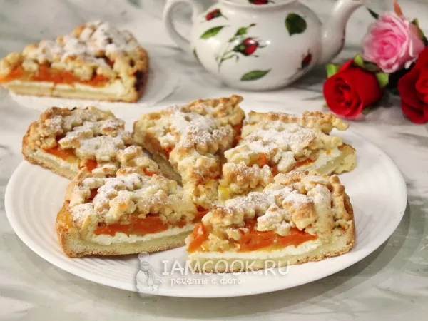 Фото блюда: Песочный пирог с творогом, тыквой и яблоками