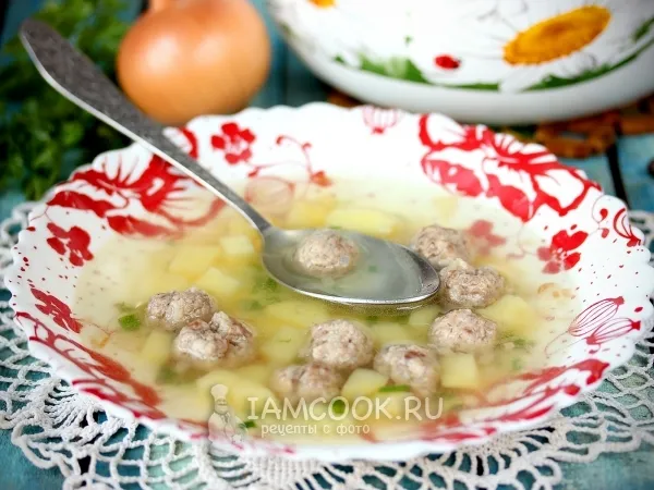 Фото блюда: Картофельный суп с фрикадельками