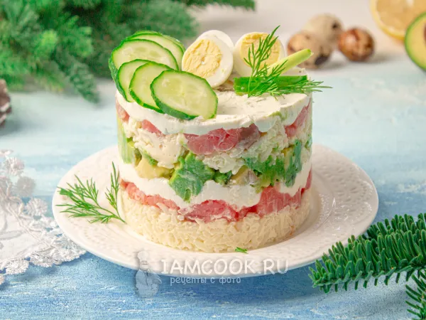 Фото блюда: Салат с семгой, рисом и авокадо