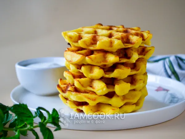 Фото блюда: Кабачковые вафли с творогом