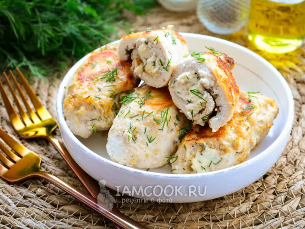 Фото блюда: Куриные рулетики с плавленым сыром
