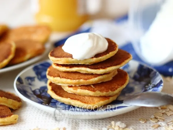 Фото блюда: Овсяные оладьи на кефире