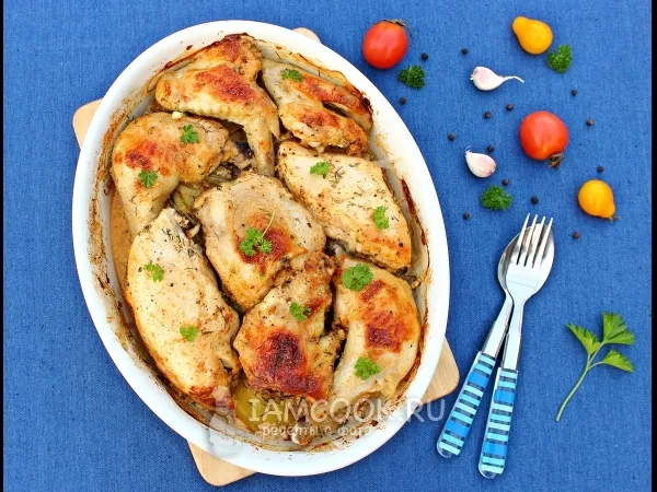 Фото блюда: Курица с картошкой в сливках в духовке