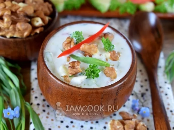 Фото блюда: Суп Таратор с авокадо и тархуном