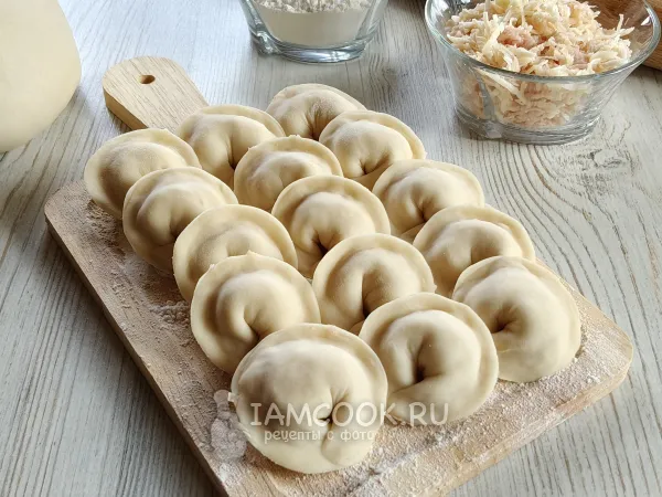 Фото блюда: Пельмени с ветчиной и сыром