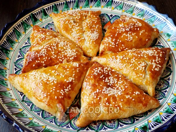 Фото блюда: Самса с капустой в духовке