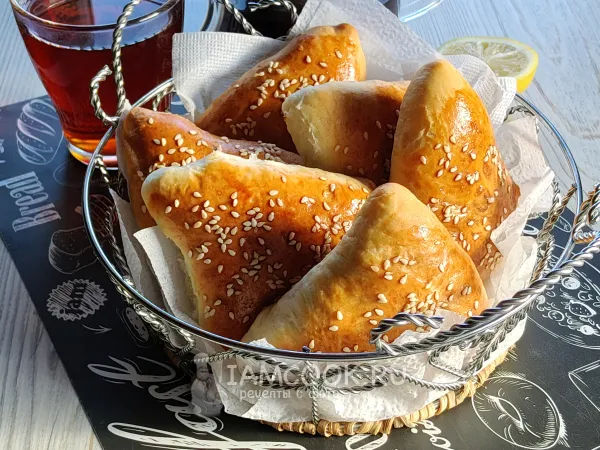 Фото блюда: Самса из дрожжевого теста с фаршем