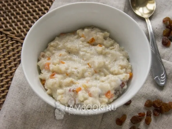 Фото блюда: Овсяная каша на молоке с тыквой и изюмом