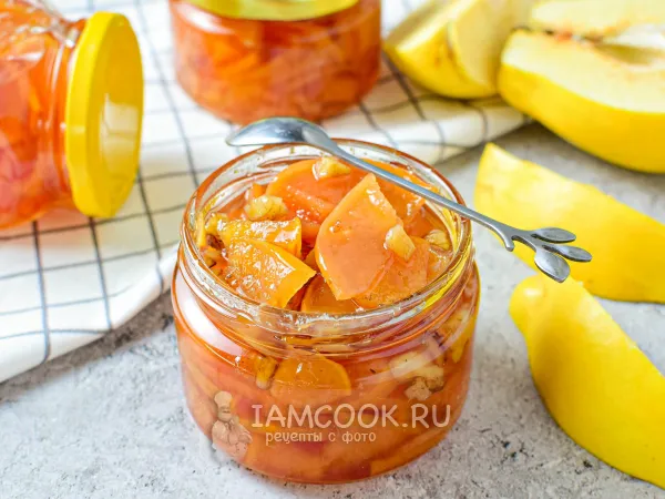 Фото блюда: Варенье из айвы с грецкими орехами