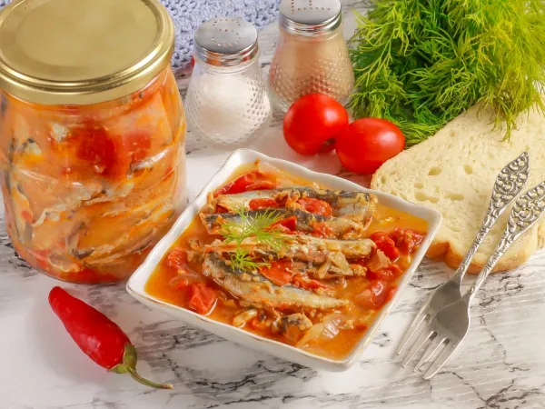 Фото блюда: Салака в томатном соусе