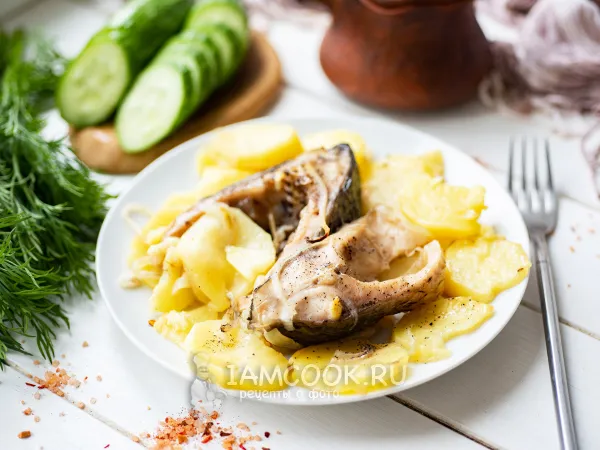 Фото блюда: Карп с картошкой в духовке кусочками