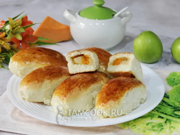 Фото блюда: Пирожки с тыквой и яблоками в духовке