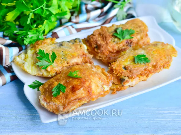 Фото блюда: Филе рыбы в кляре на сковороде (с сыром)