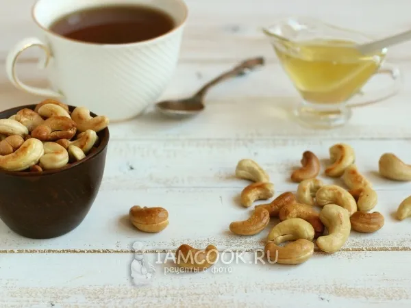 Фото блюда: Как пожарить кешью: на сковороде, в духовке, в микроволновке
