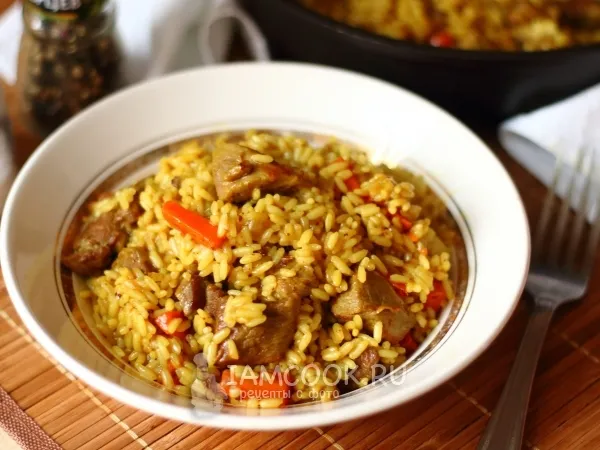 Фото блюда: Плов с индейкой на сковороде