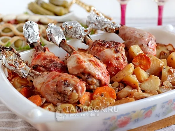 Фото блюда: Куриные голени с картошкой в духовке