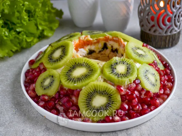 Фото блюда: Салат «Дамский каприз» с киви