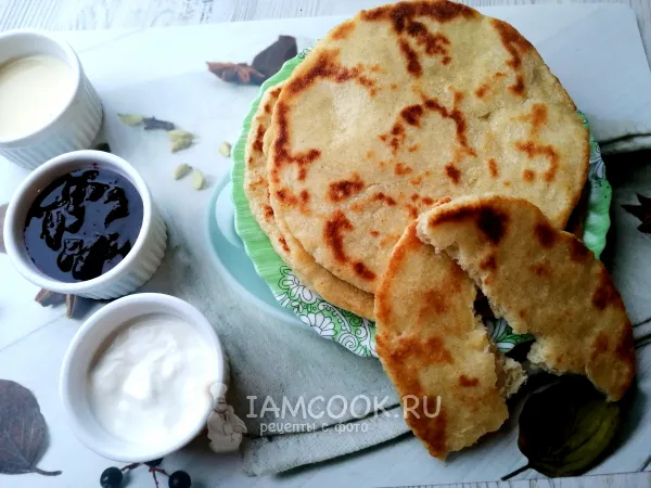 Фото блюда: Лепешки из манки на сковороде