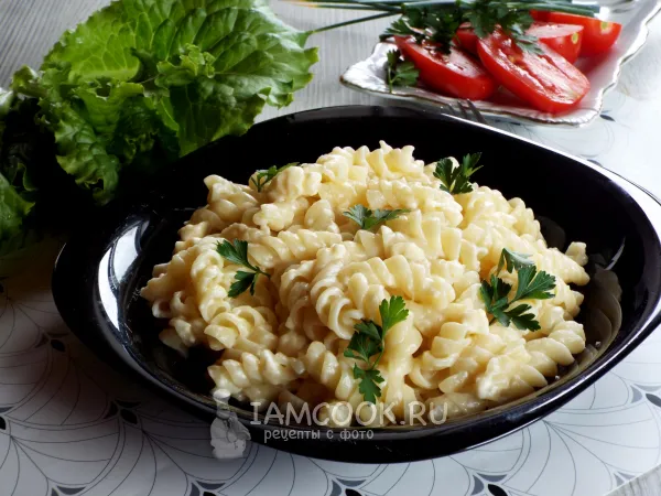 Фото блюда: Макароны со сметаной и сыром