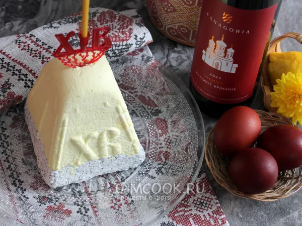 Фото блюда: Лимонно-маковая творожная пасха