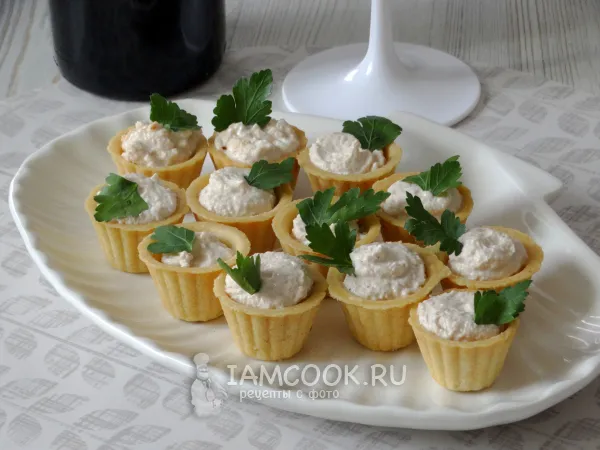 Фото блюда: Тарталетки с икрой трески и творожным сыром