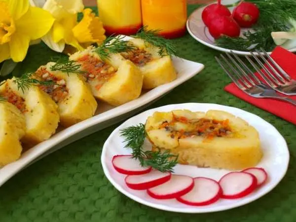 Фото блюда: Картофельный рулет с грибами