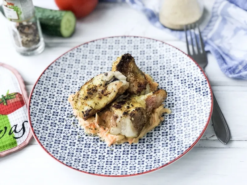 Фото блюда: Морской окунь со сливочным соусом