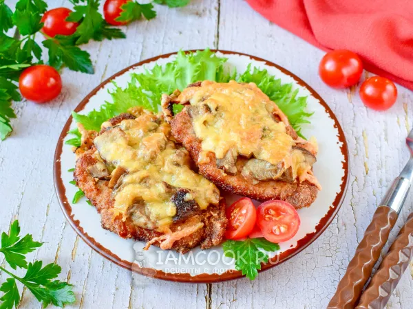 Фото блюда: Шницель с грибами и сыром в духовке