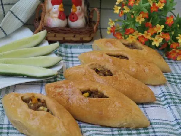 Фото блюда: Расстегаи с мясом