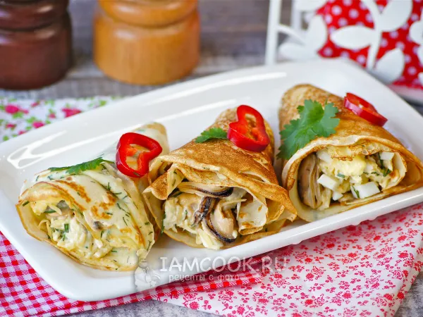 Фото блюда: Салат в блинах (идея для подачи любого салата)