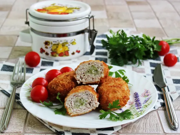 Фото блюда: Мясные зразы с капустой