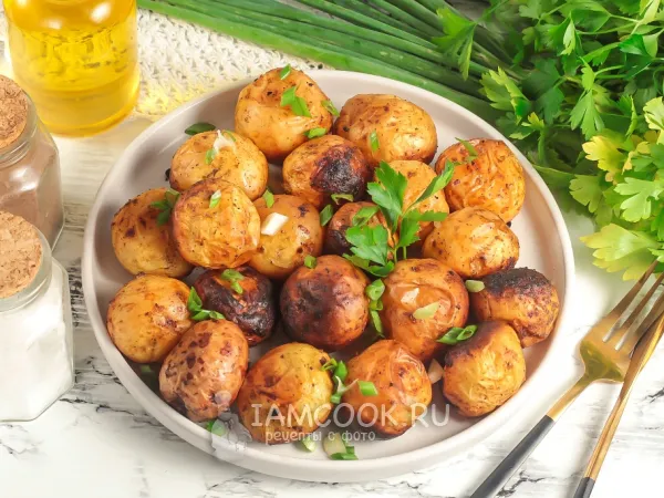 Фото блюда: Молодая картошка на мангале на решетке