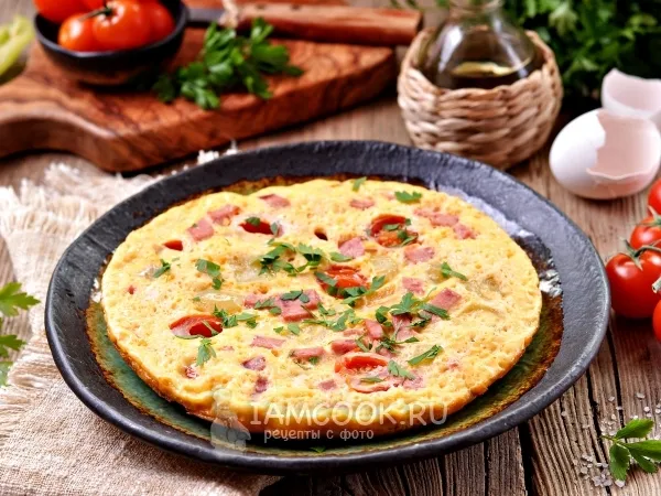 Фото блюда: Омлет с колбасой в мультиварке