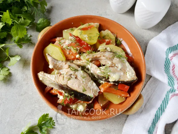 Фото блюда: Горбуша с овощами в мультиварке