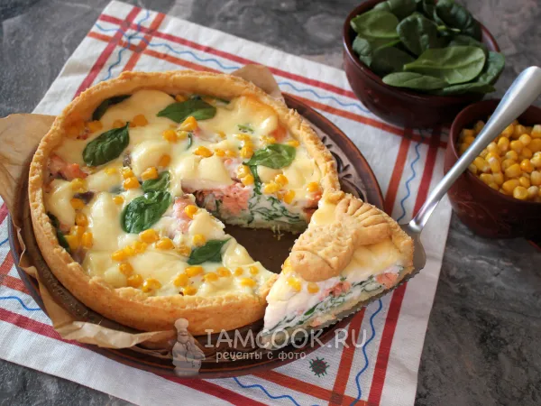 Фото блюда: Киш с лососем и шпинатом