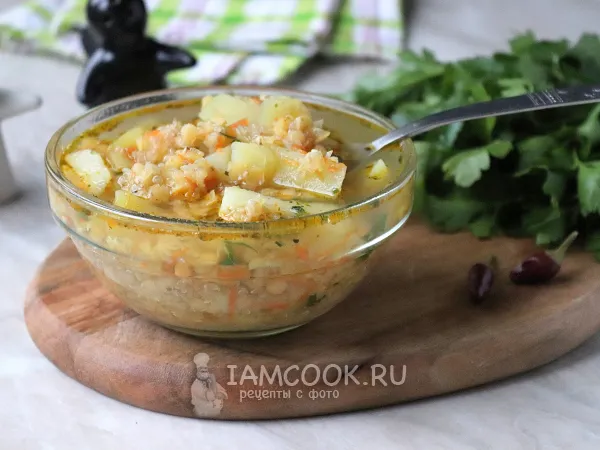 Фото блюда: Суп с киноа и чечевицей