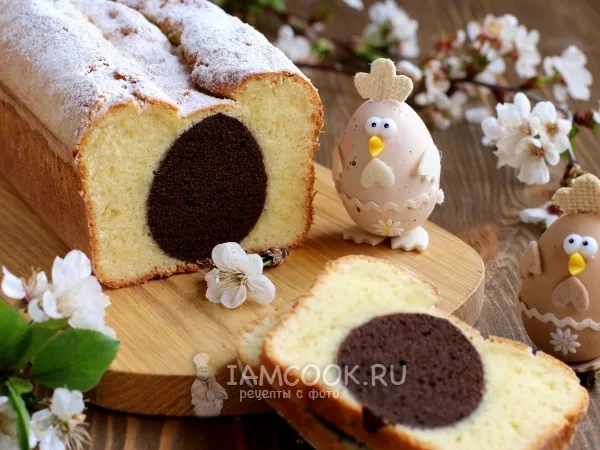 Фото блюда: Пасхальный кекс с шоколадным яйцом