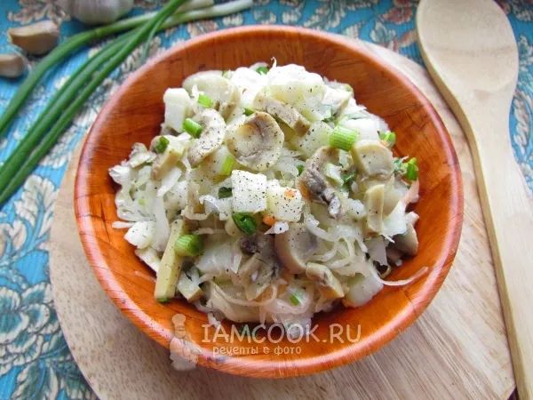 Фото блюда: Салат «Деревенский» с грибами