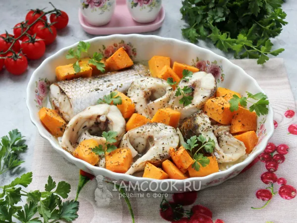 Фото блюда: Рыба, запеченная с тыквой в духовке