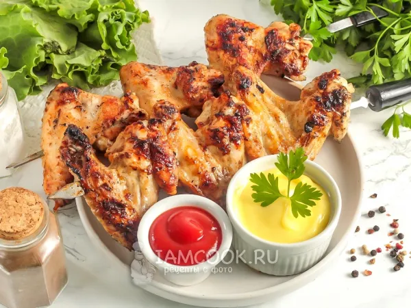 Фото блюда: Куриные крылышки в майонезе на мангале