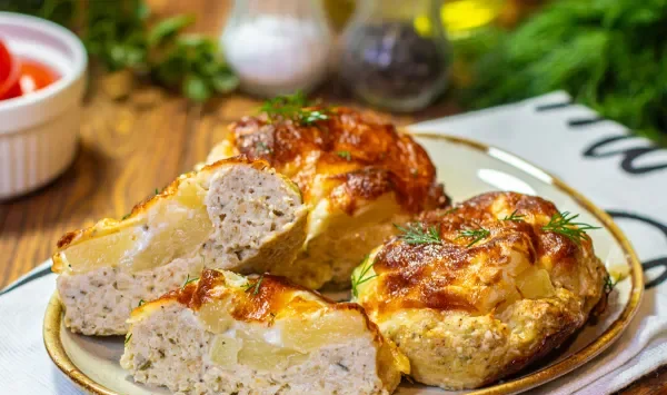Фото блюда: Куриные гнезда с ананасом и сыром