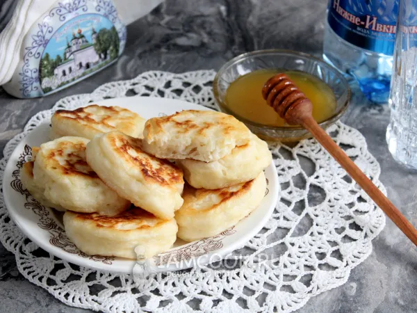 Фото блюда: Оладьи на минералке (пышные)